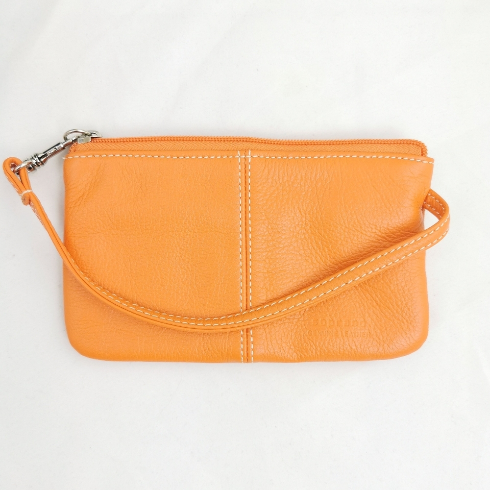 Soprano wristlet